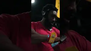 Debo smashing 446lb bench