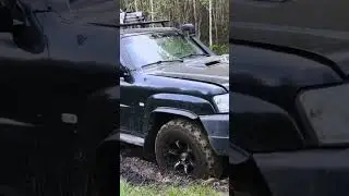 Выберется ли Ниссан Патрол из этой торфяной засады?