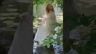 Карина Кросс верхом на лошади 🐎 