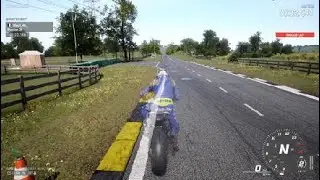 Ride 4_Ulster gp s1000RR chase ducati v4..