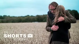 A university professor starts to lose his eyesight. | Short Film "A Pinprick of Light"