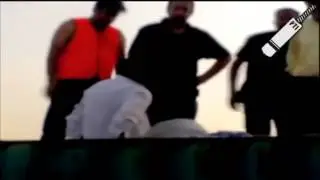 Imran Khan (PTI) Sleeping at Container ! Simple and Brave ! Must watch & share