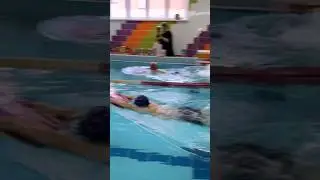 первый раз на соревнованиях по плаванию