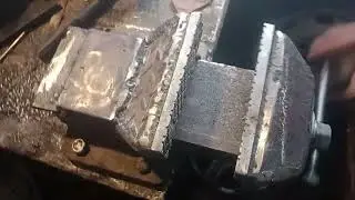 тіски із Швеллера своїми руками