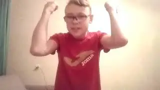 поздравляю всех мужчин с 23 февраля!