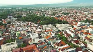 Gunung Ciremai Kuningan berdiri gagah didepan Cirebon dan Indramayu