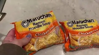 Easy lunch or dinner ideas: BEST RAMEN NOODLES recipe ever homemade