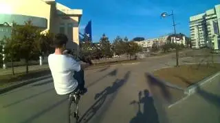 Stunt без переднего колеса на велосипеде