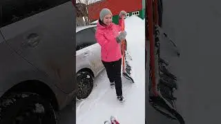 Из архива домашнее, с. Ермекеево дома снег убираем 2019 год