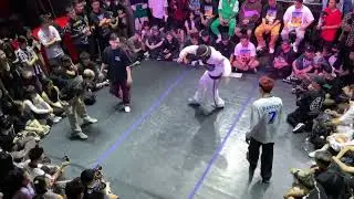 ⚔Money & Akilla vs C-Rock & Forest | TOP16 WBC Vietnam ⚔️