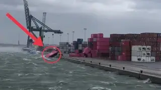 Big CONTAINER Falling From Ship -Horrible Storm