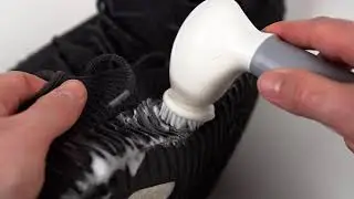 Worlds Best Sneaker Cleaner! (Klean Kickz cleaner)