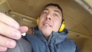 Учусь летать на вертолете