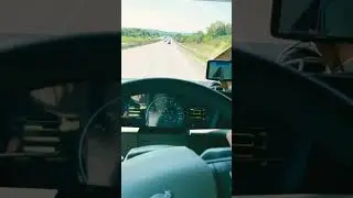 Потерянное лето: рабочие будни в машине.