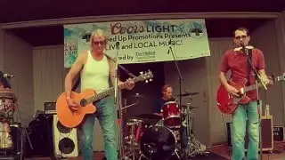 Sheez Late at Celebrate Milford 2016 playing 