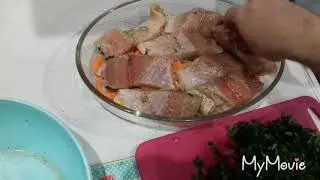 Сазан запеченный с овощами в духовке.