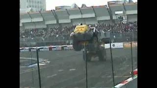 Caterpillar Show
