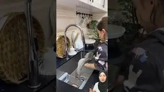 ‎اصغر طفلة حققت ملايين مشاهدات بسب حداگتها  و نقاوتها برافو مني