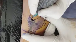 😯‼️Tapando tatuaje de CRUZ con el dinosaurio de Google [COVER UP TATTOO] 🦖