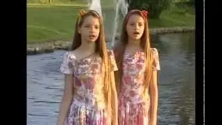 REBECA E RIZIA