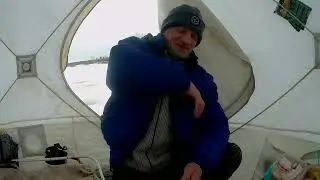 Рыбалка на Вятке, под тополями.
