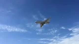 Bombardier Challenger 300 Landing Toronto Pearson!