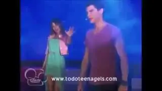 Violetta 2 - Diego e Violetta cantano Yo soy Asi (Cap. 20)