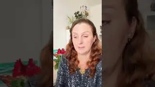 Я Елена Богатова, я обучаю, как стать сильнее. Обучаю самых сильных экспертов в области рунологии