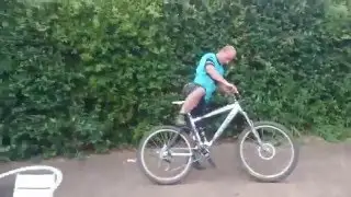 Не всем дано ездить на велосипеде