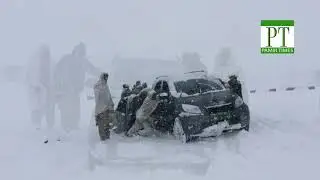Babusar road closed for traffic after heavy snowfall