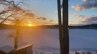 Watch the Incredible Transformation of a Frozen Lake! Time-Lapse Video