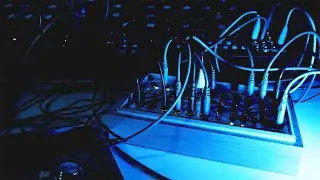Moog Semi-Modular Ambient Sounds | Moog Mother-32 and KOMA Field Kit FX
