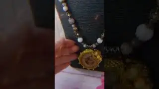 Колье с аммонитом и агатом.