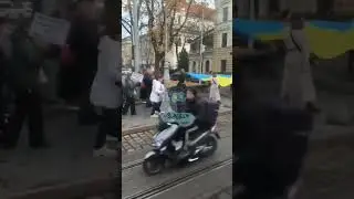 У Львові вийшли на пікет проти Зубача і Бербеки