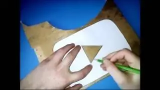 кнопка YouTube из фанеры