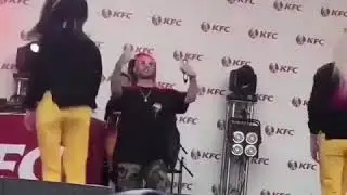 Танцовщицы егора крида