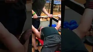 Новый Рекорд, жим 140 кг (мой вес 71кг)