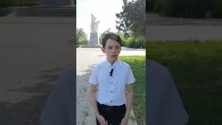 стихотворение "Вы смотрели в глаза тех детей" автор Екатерина Кирилова исполняет Михаил Курмоярцев