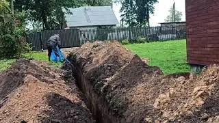 Ввод воды в дом от центрального водопровода.