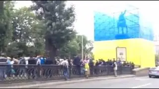 В Киеве не дают снести памятник Щорсу