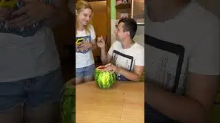 Не побачила що за ховав  Gimiky Show #shorts