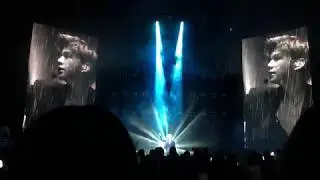 Daniel Solo with Abs ;) WANNA ONE : THE WORLD Atlanta 180702