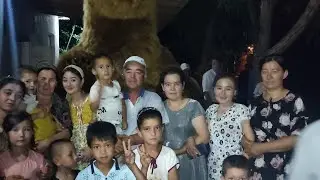 BERUNIY OFY MADAT OTAMIZ 60 YOSHDA FARZANTLARI NOMIDAN TABRIKLDIK
