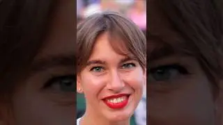 Что выберешь?Живьём,когда много людей или крутой видос в телефоне? Ну и  подписаться не забудь!