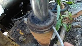 DT-75. How to disassemble a hydraulic cylinder?