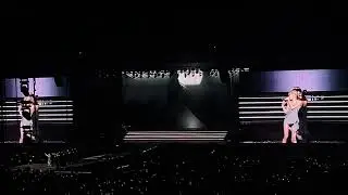 Blackpink’s Rosé’s solo performance at the MetLife stadium Blackpink world tour