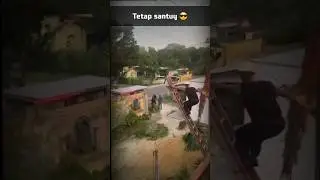 Tetap santuy walaupun jatuh | berpengalaman 😎 #shorts #comment #tranding #funny