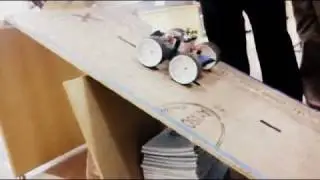 RF Obstacle avoiding bot