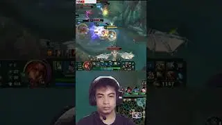 ADC's Dream of having a easy free hit - Sivir quadra