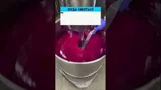 Идёт мужик по пустыне, без еды, без воды 